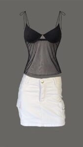 Saia Cargo Branca = > Ganha Blusa Predilet Preta