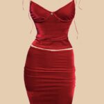 Conjunto Blusa Velours e Saia Lápis Velours