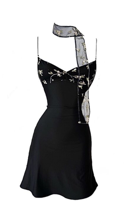 Vestido Beurdé e Chocker Beurdé